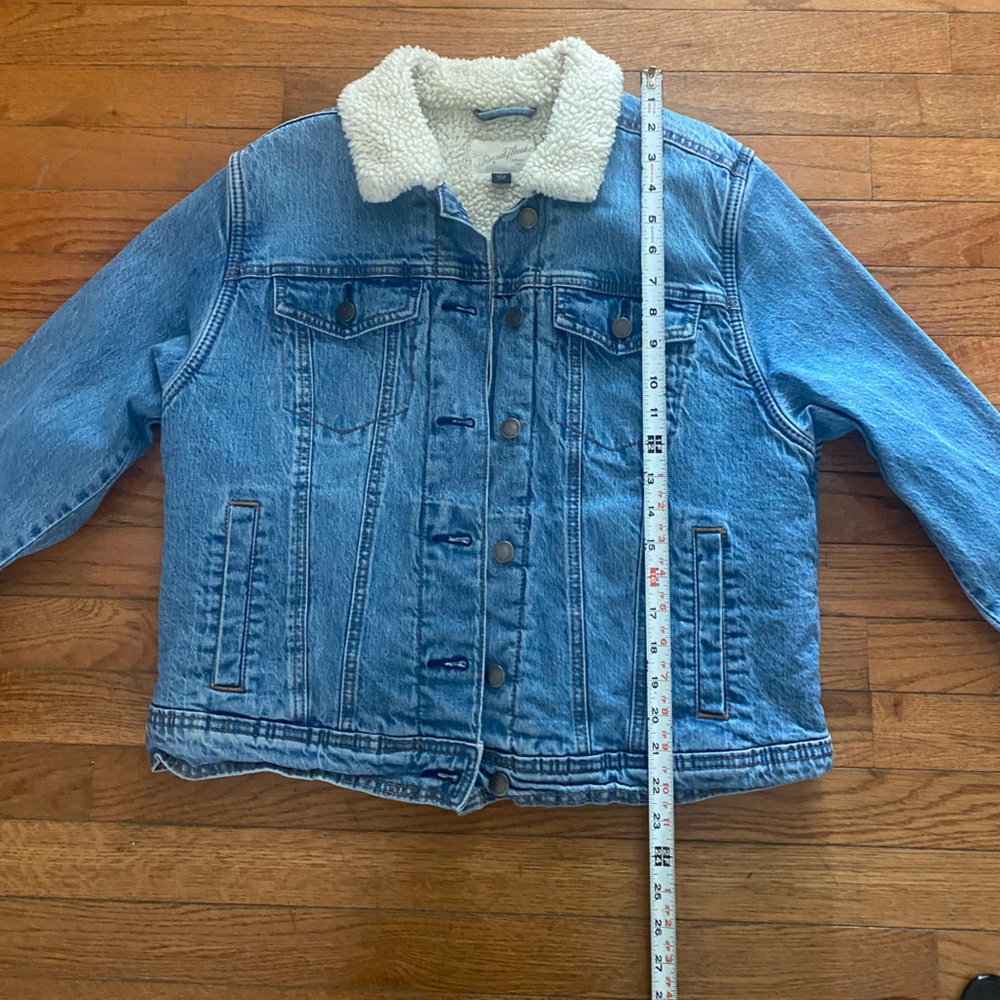 Universal Thread Blue Jean Jacket - Picture 9 of 10